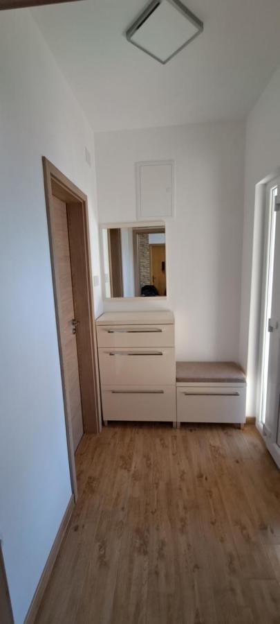 Apartman Helena Сен Екстериор снимка